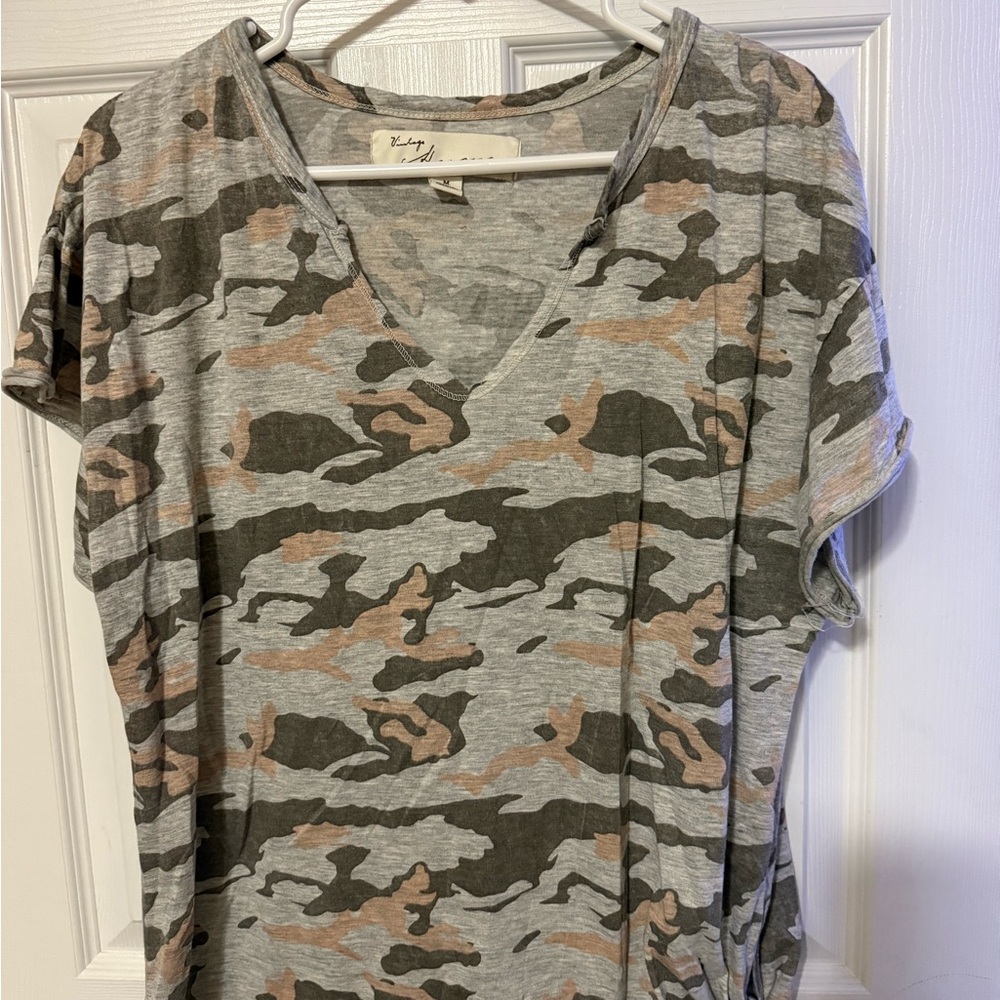 Vintage Havana Camo V-Neck Tee
